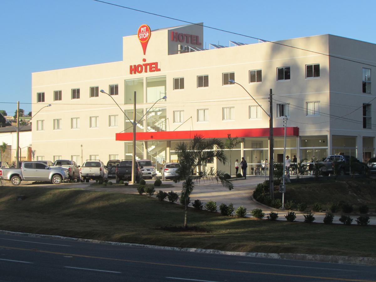 Hotel 494 Oliveira-Mg エクステリア 写真