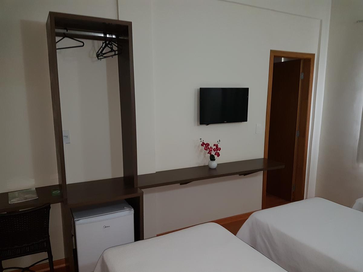 Hotel 494 Oliveira-Mg エクステリア 写真