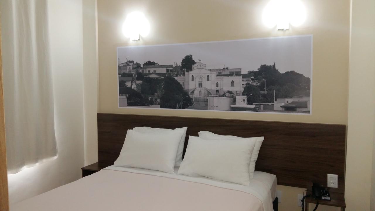 Hotel 494 Oliveira-Mg エクステリア 写真