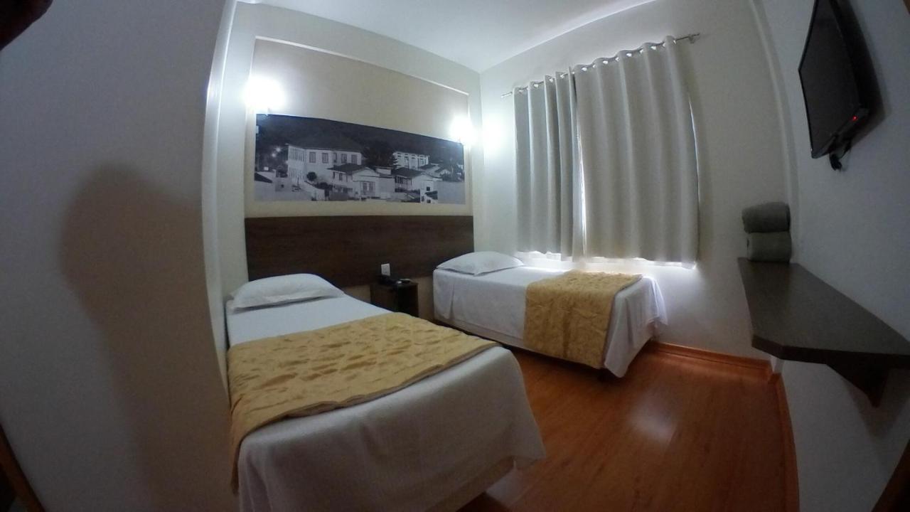 Hotel 494 Oliveira-Mg エクステリア 写真
