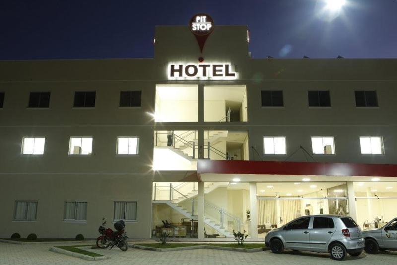 Hotel 494 Oliveira-Mg エクステリア 写真